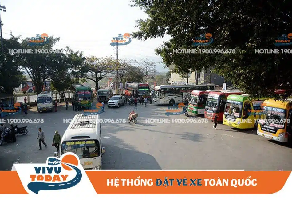 Bãi đậu xe khách