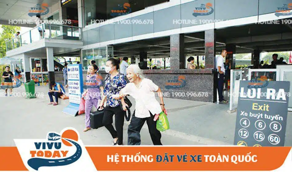 ben-xe-nuoc-ngam Lối ra vào bến xe Nước Ngầm