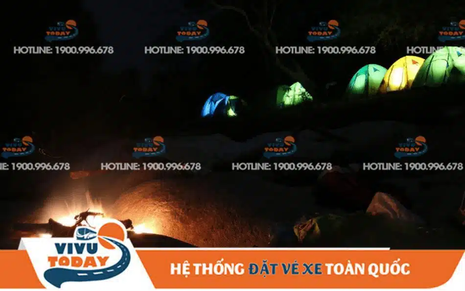 ta-nang-phan-dung-duc-trong Đêm lửa trại