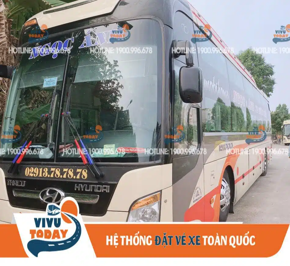 Xe Ngọc Ánh đi Cà Mau