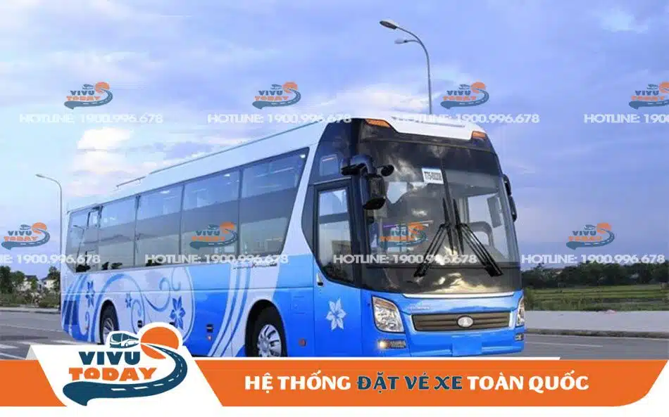 Xe Tứ Loan