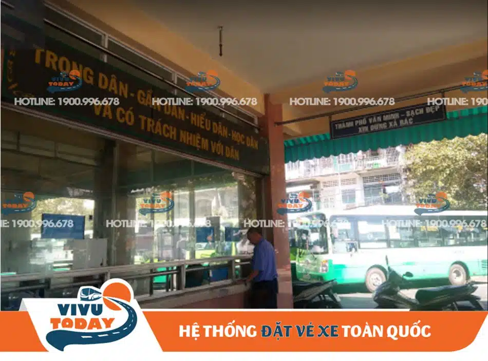 Khu vực quầy vé