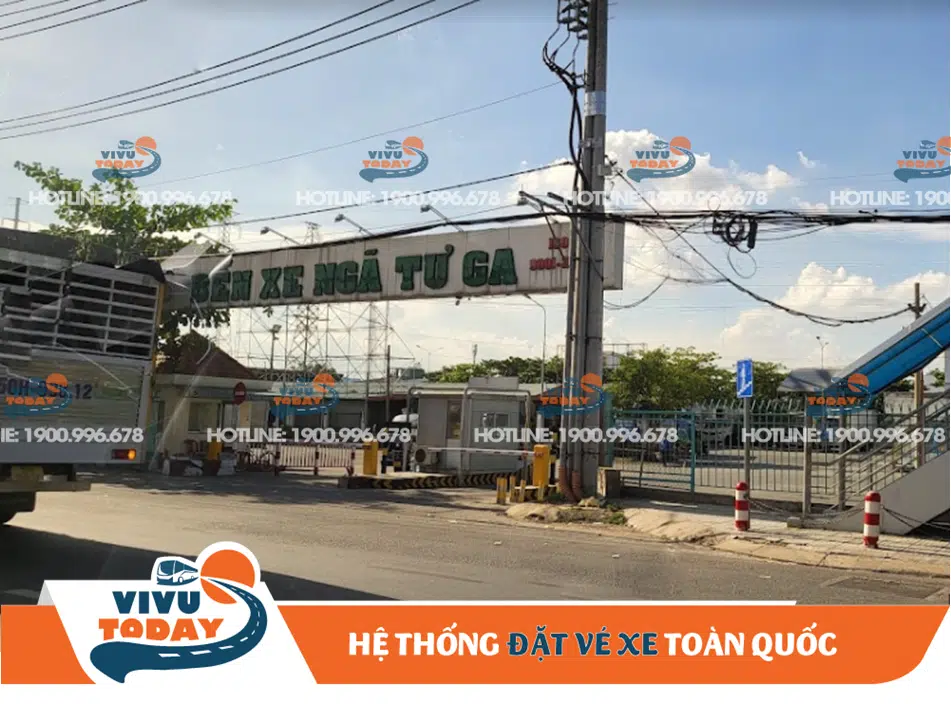 Bến xe Ngã Tư Ga