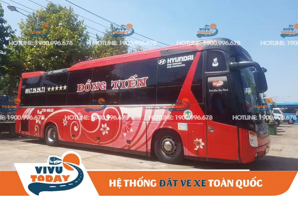 Xe khách Đồng Tiến