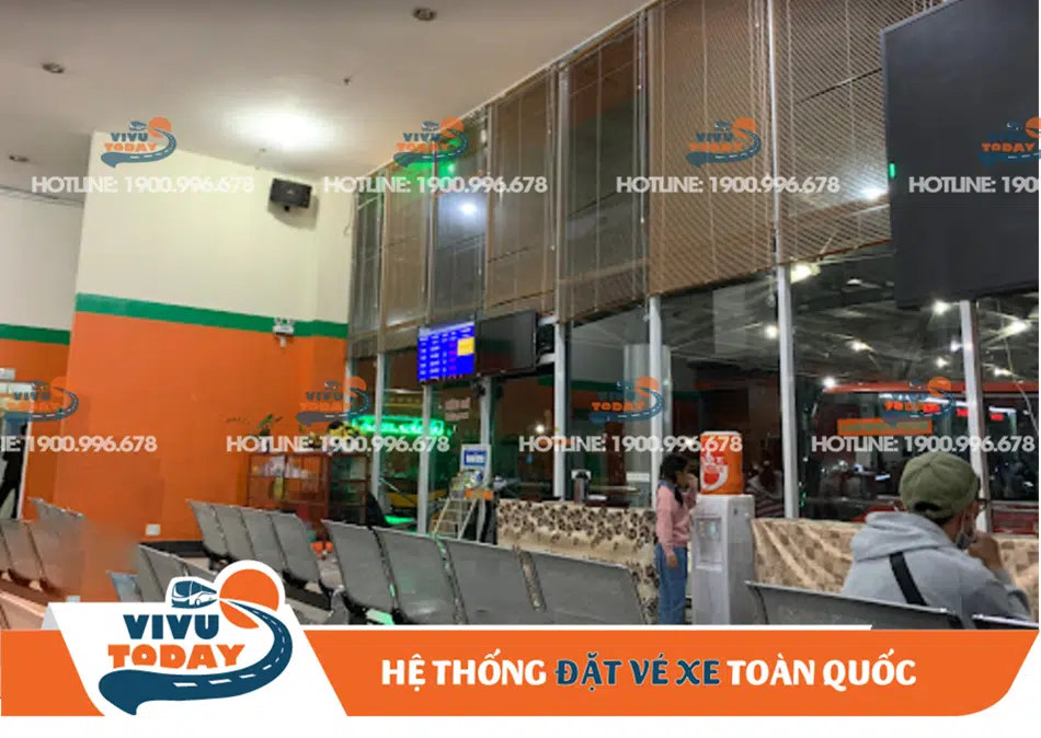 Nhà chờ dành cho khách