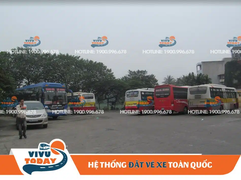 Bãi đậu xe tại bến xe khách Hải Dương