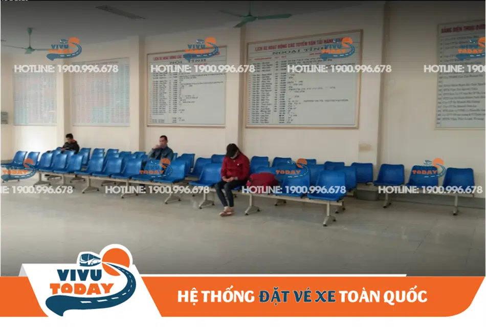 Khu vực phòng chờ dành cho khách tại bến xe khách Yên Bái Khu vực phòng chờ dành cho khách tại bến xe khách Yên Bái