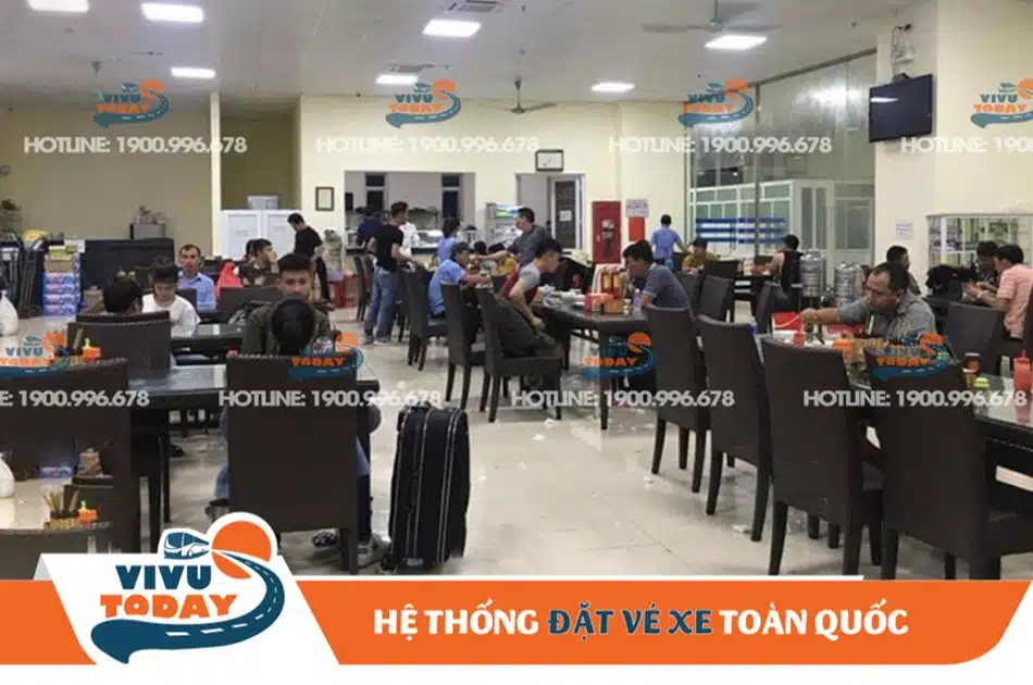 Căn tin tại bến xe Bắc Vinh Căn tin tại bến xe Bắc Vinh