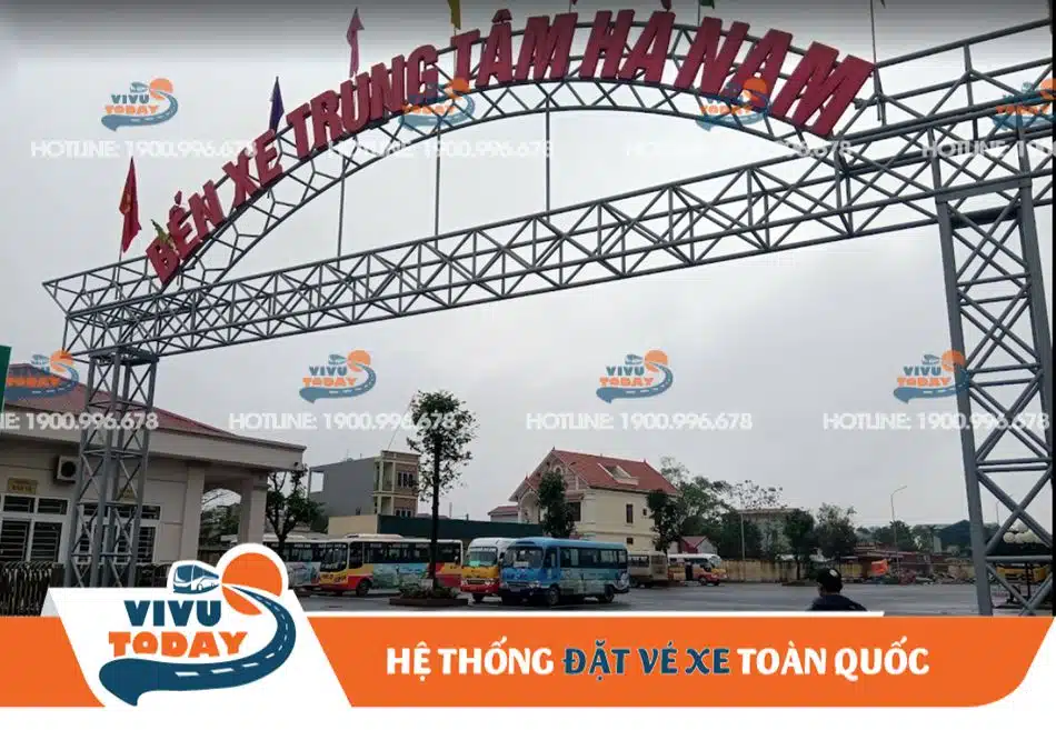 Cổng vào bến xe Trung tâm Hà Nam Cổng vào bến xe Trung tâm Hà Nam