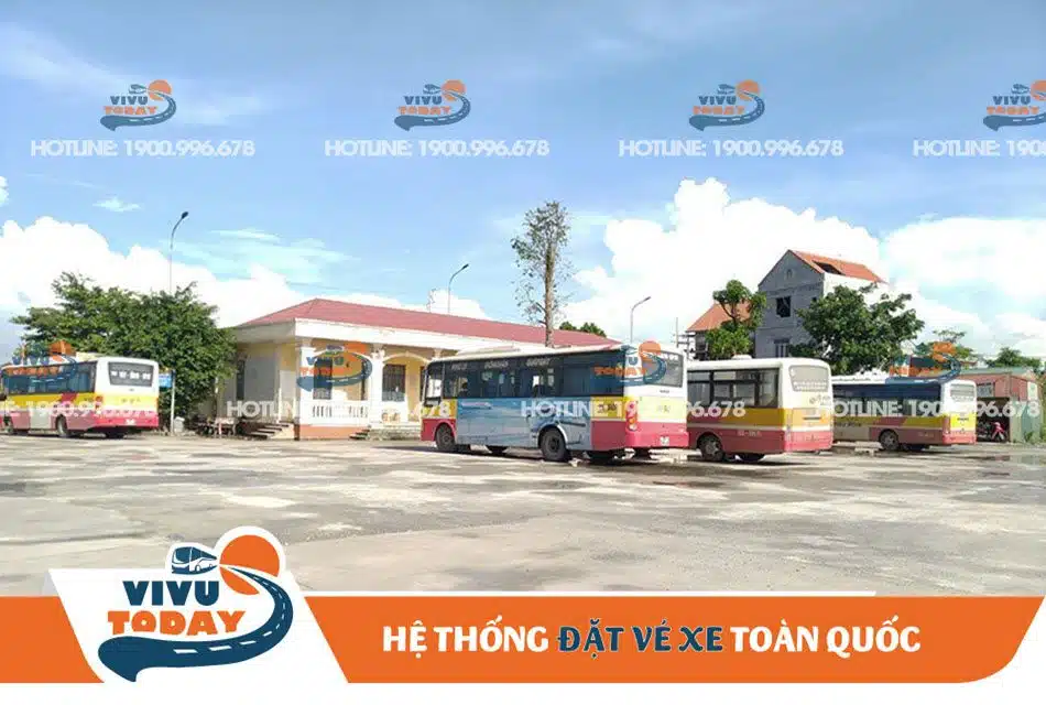 Bãi xe tại bến xe Trung tâm Hà Nam