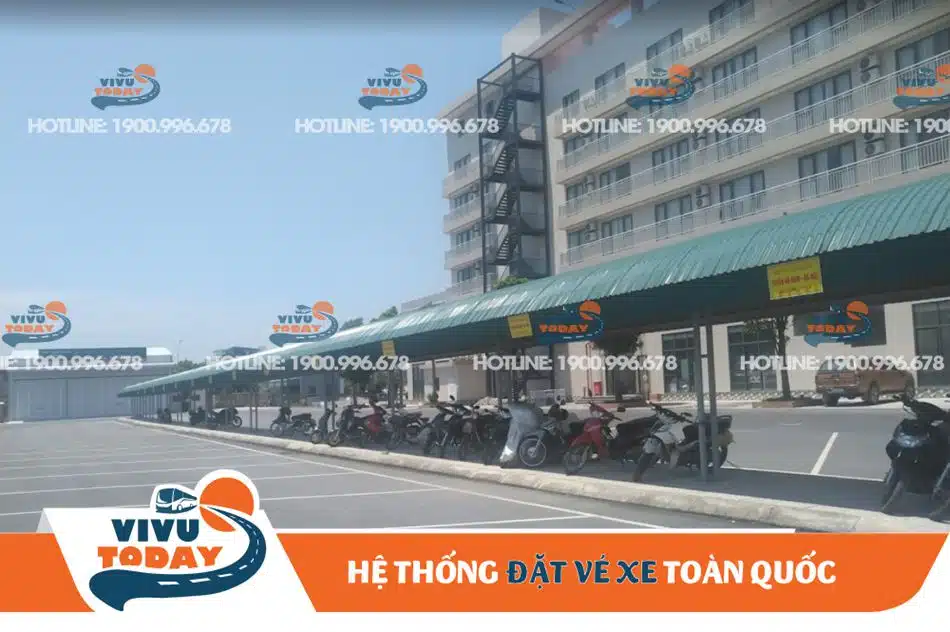 Khu vực để xe của khách tại bến xe Hà Nam