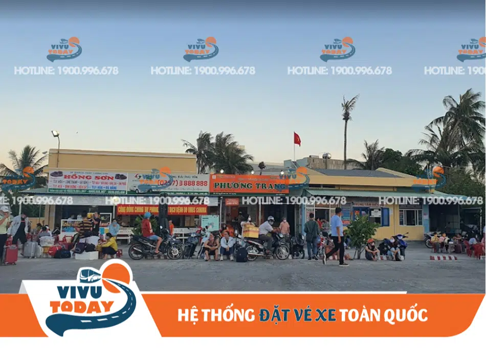 Quầy bán vé tại bến xe khách Nam Tuy Hòa Quầy bán vé tại bến xe khách Nam Tuy Hòa