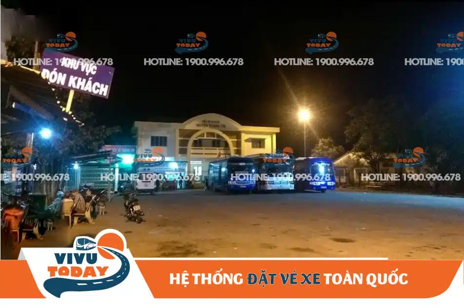 Khu vực đón khách tại bến