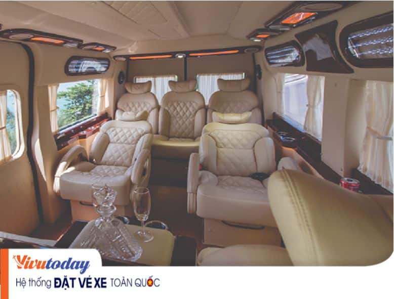 HAV Travle Limousine đi Thừa Thiên Huế