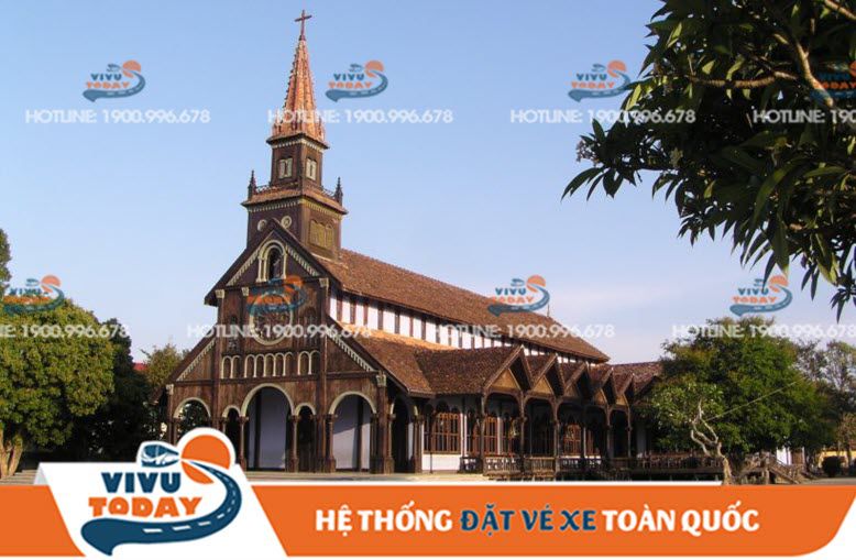Nhà thờ Gỗ Kon Tum
