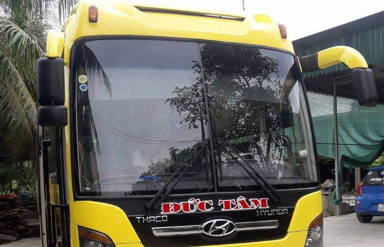 nhà xe đức tâm