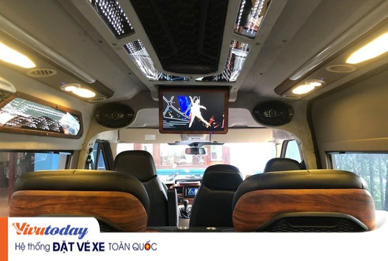 Xe khách Ninh Bình Excursion đi Hà Nội