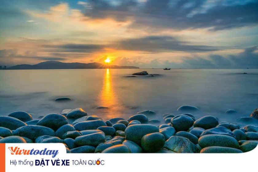 bai-tam-hoang-hau-quy-nhon