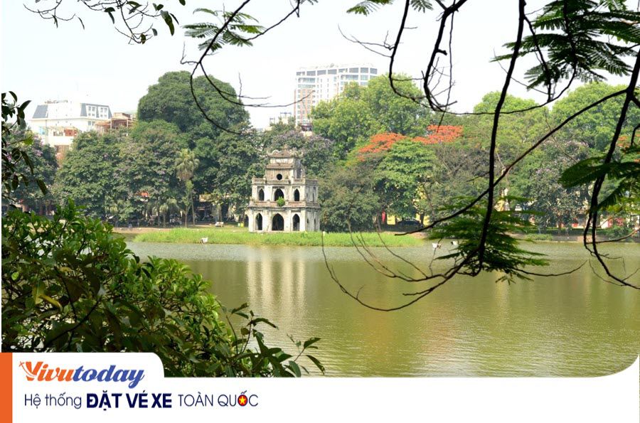 Sự tĩnh lặng của Hồ Hoàn Kiếm - Hà Nội mỗi sớm mai