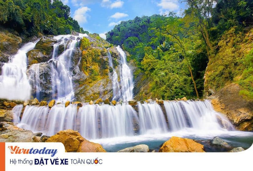 Sự hùng vĩ của Thác Trắng - Quảng Ngãi