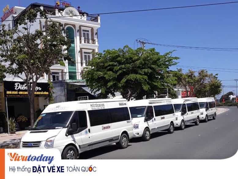 Xe Limousine Phước Tiến đi Cam Ranh