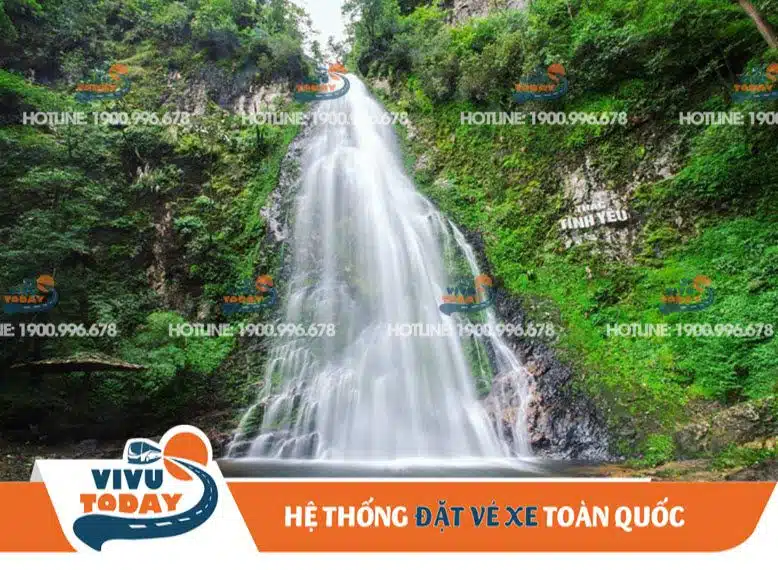 Vẻ đẹp lãng mạn của Thác Tình yêu - Sapa