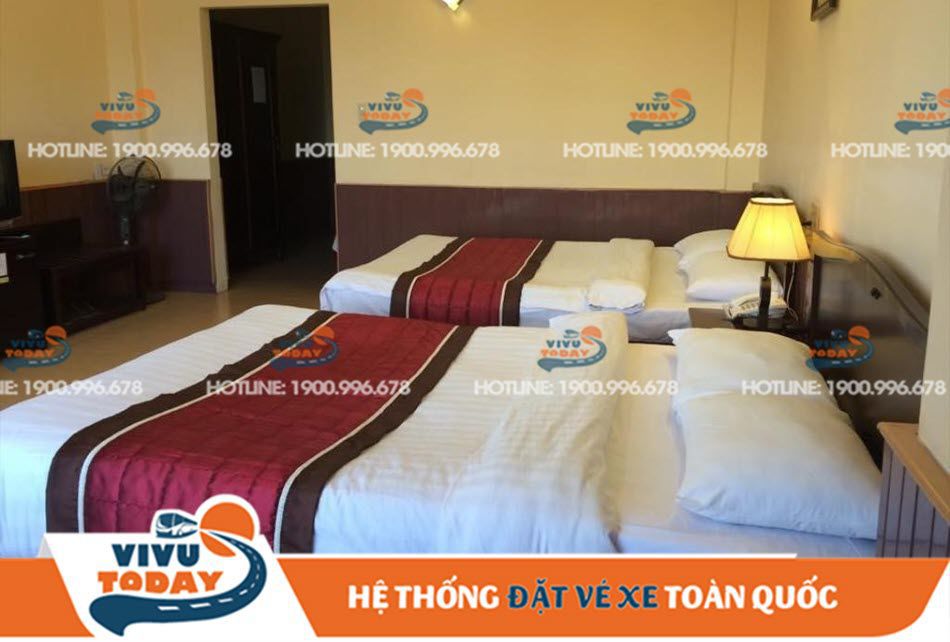 Phòng hai giường đôi khách sạn Anh Đào
