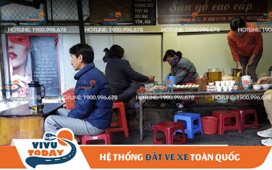 Quán Hoa Bánh Căn & Mì Quảng Đà Lạt