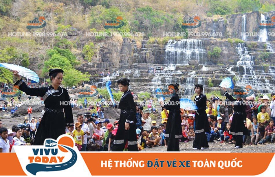 Lễ hội mùa xuân tại thác Pongour Đức Trọng Lâm Đồng