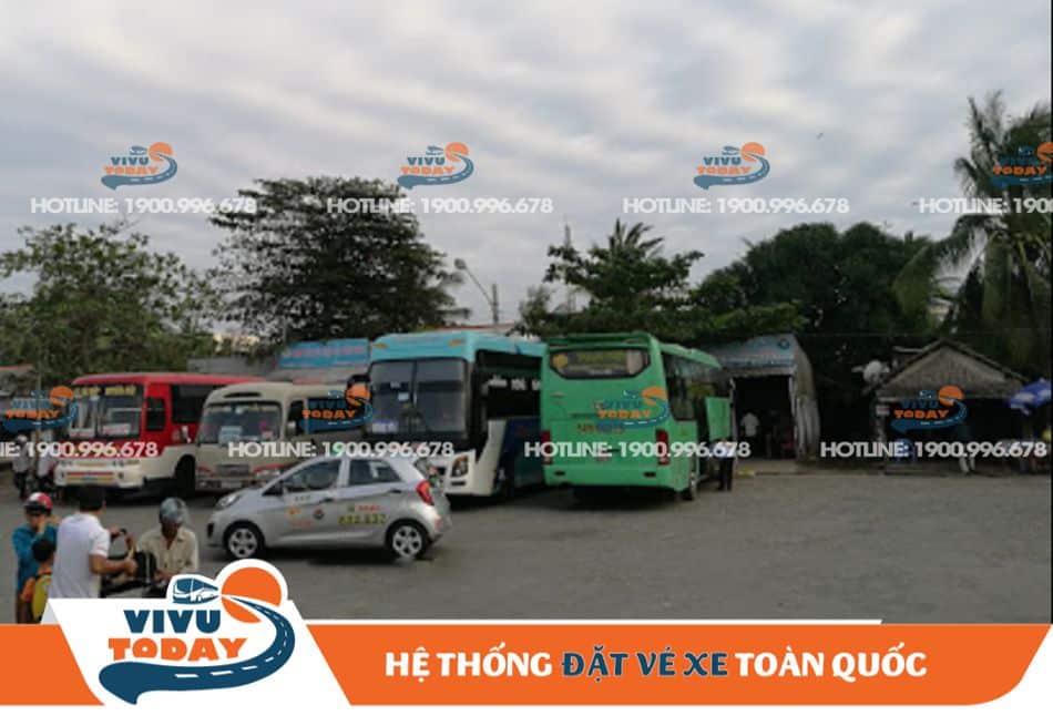 Bãi đậu xe khách
