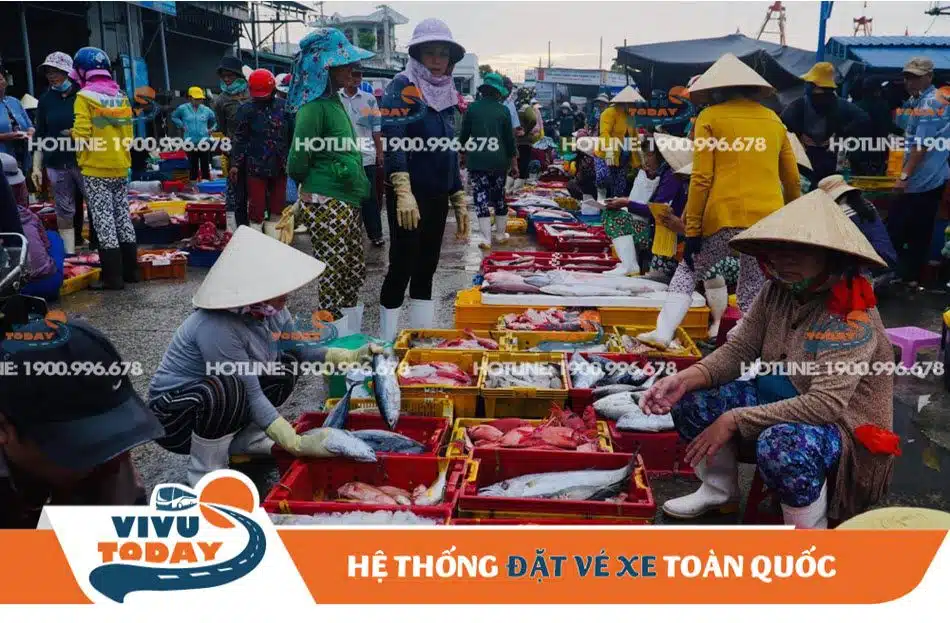 Khám phá chợ Nại