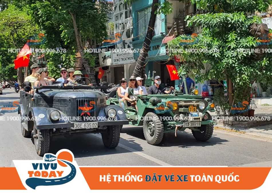 Dịch vụ xe Jeep Styles dạo quanh phố phường Hà Nội