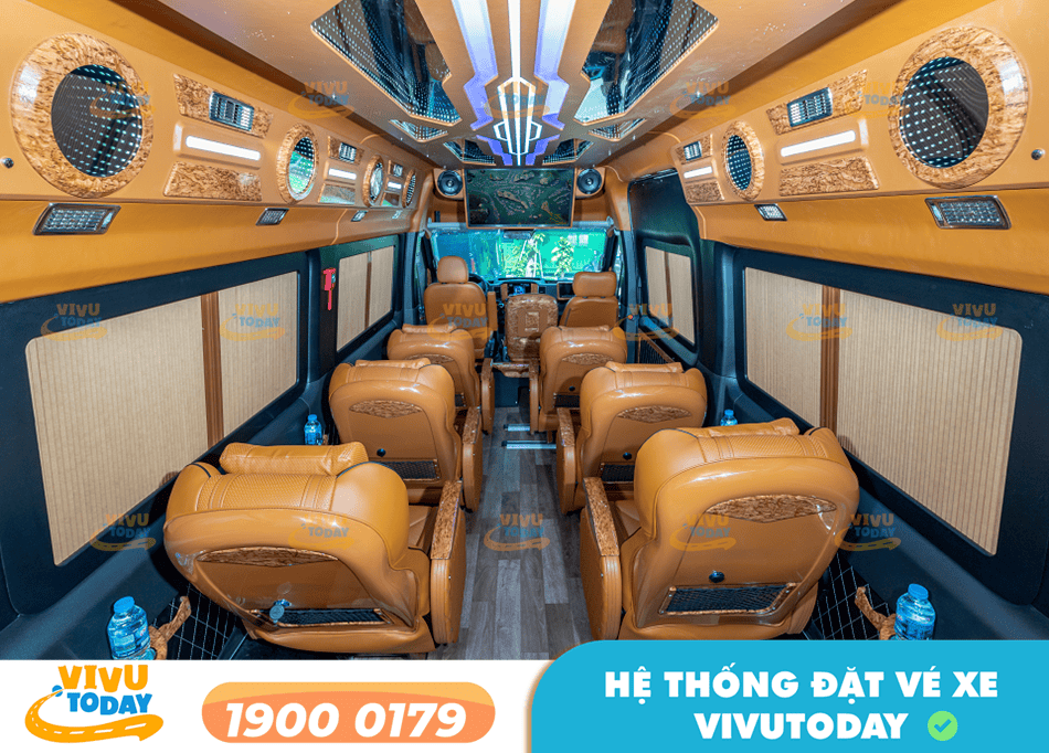 Dòng xe Limousine 11 chỗ sang trọng tuyến xe Kon Tum đi Đà Nẵng