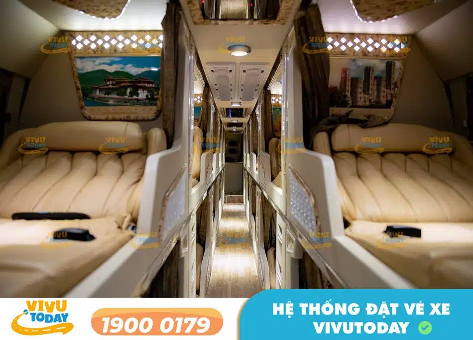 Nội thất xe giường Cabin đôi của xe khách Khanh Hằng Hà Giang
