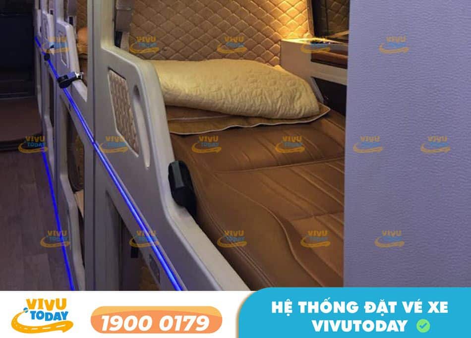 Xe giường phòng Limousine cao cấp của xe Thái Học Hương Sơn