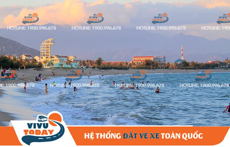 Vui chơi trên biển Ninh Thuận