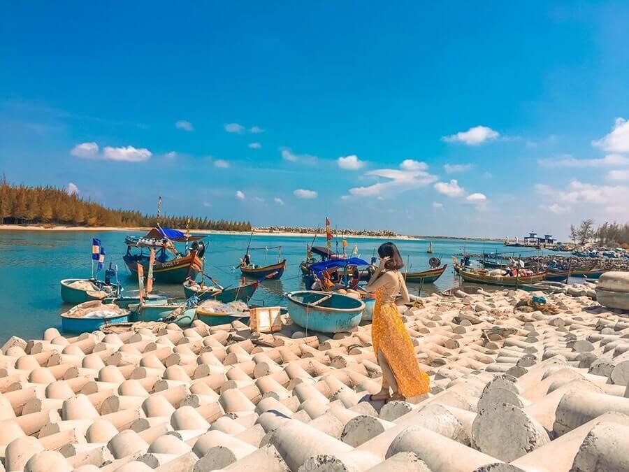 Bãi biển Lộc An - Bãi biển đẹp nhất Vũng Tàu