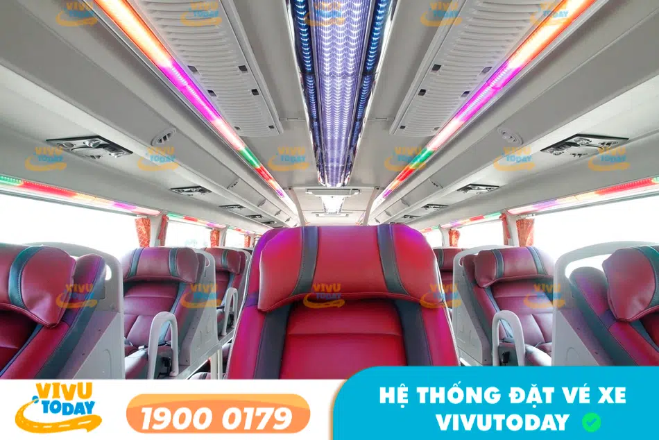 Nội thất cao cấp của nhà xe Quách Long