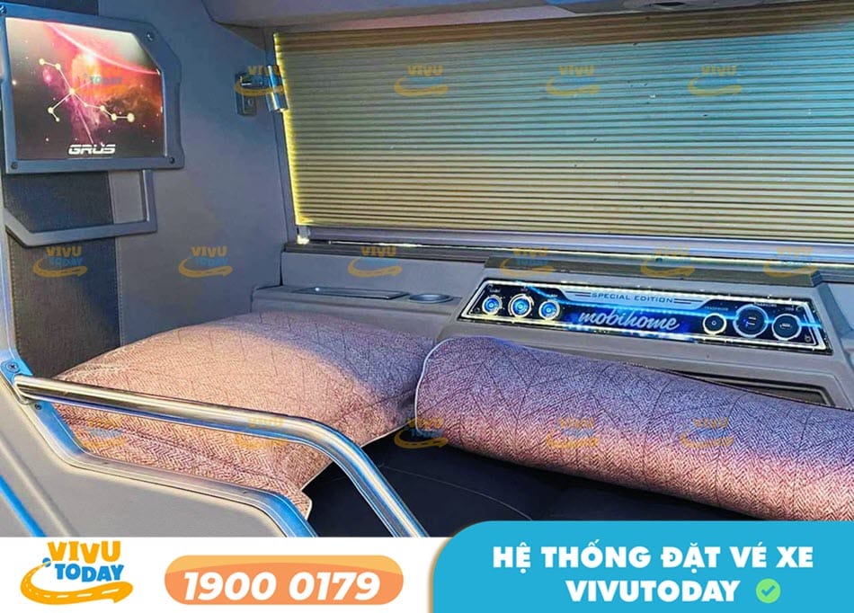 Xe Limousine 22 phòng sang trọng của nhà xe Đông Hưng