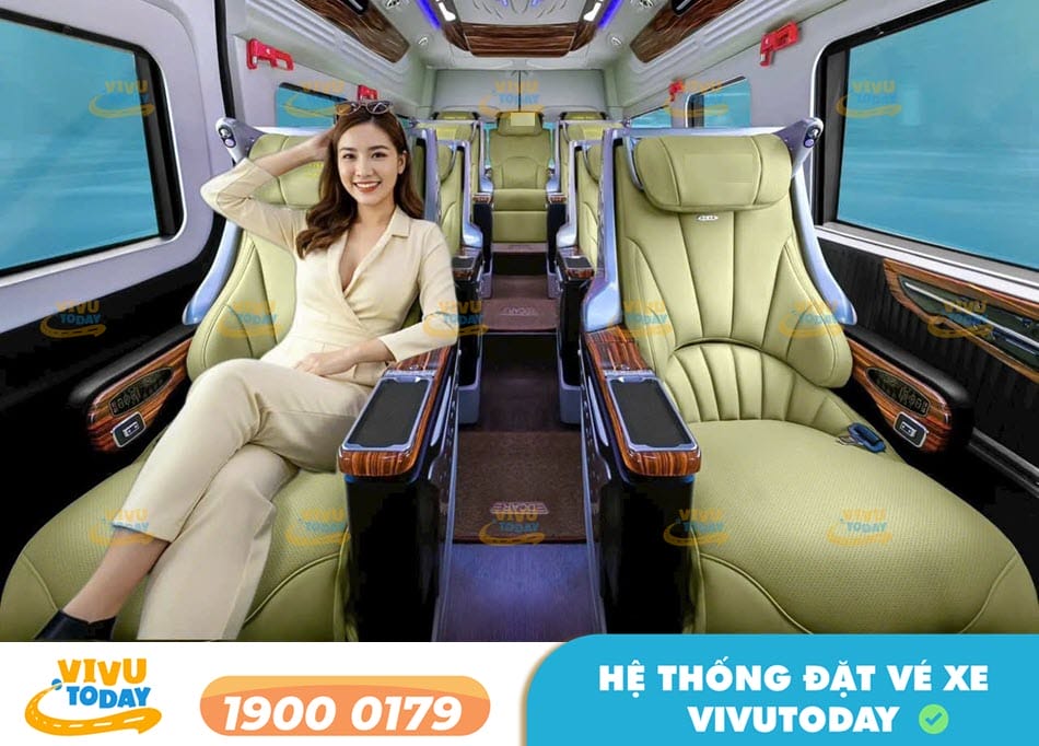 Nội thất sang trọng xe Limousine 9 chỗ