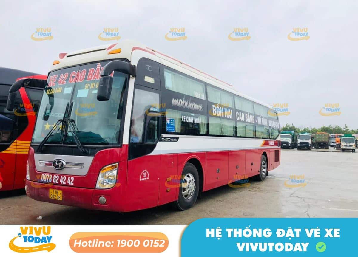 Xe khách 42 Cao Bằng tuyến bến xe Mỹ Đình - Cao Bằng