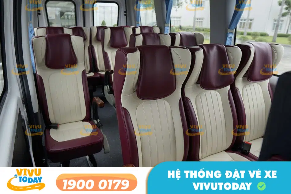 Nội thất cao cấp của nhà xe Việt Trung