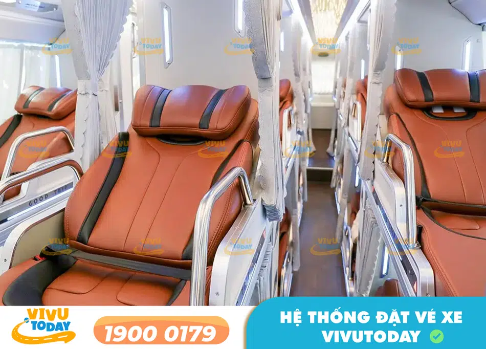 Nội thất sang trọng của dòng xe Limousine 34 chỗ của nhà xe Cao Nguyên Đà Nẵng