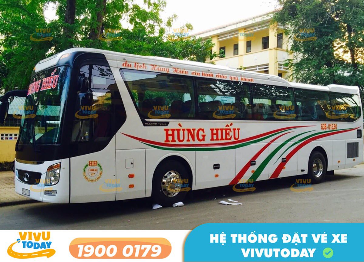 Xe khách Hùng Hiếu tuyến Tiền Giang - Sài Gòn