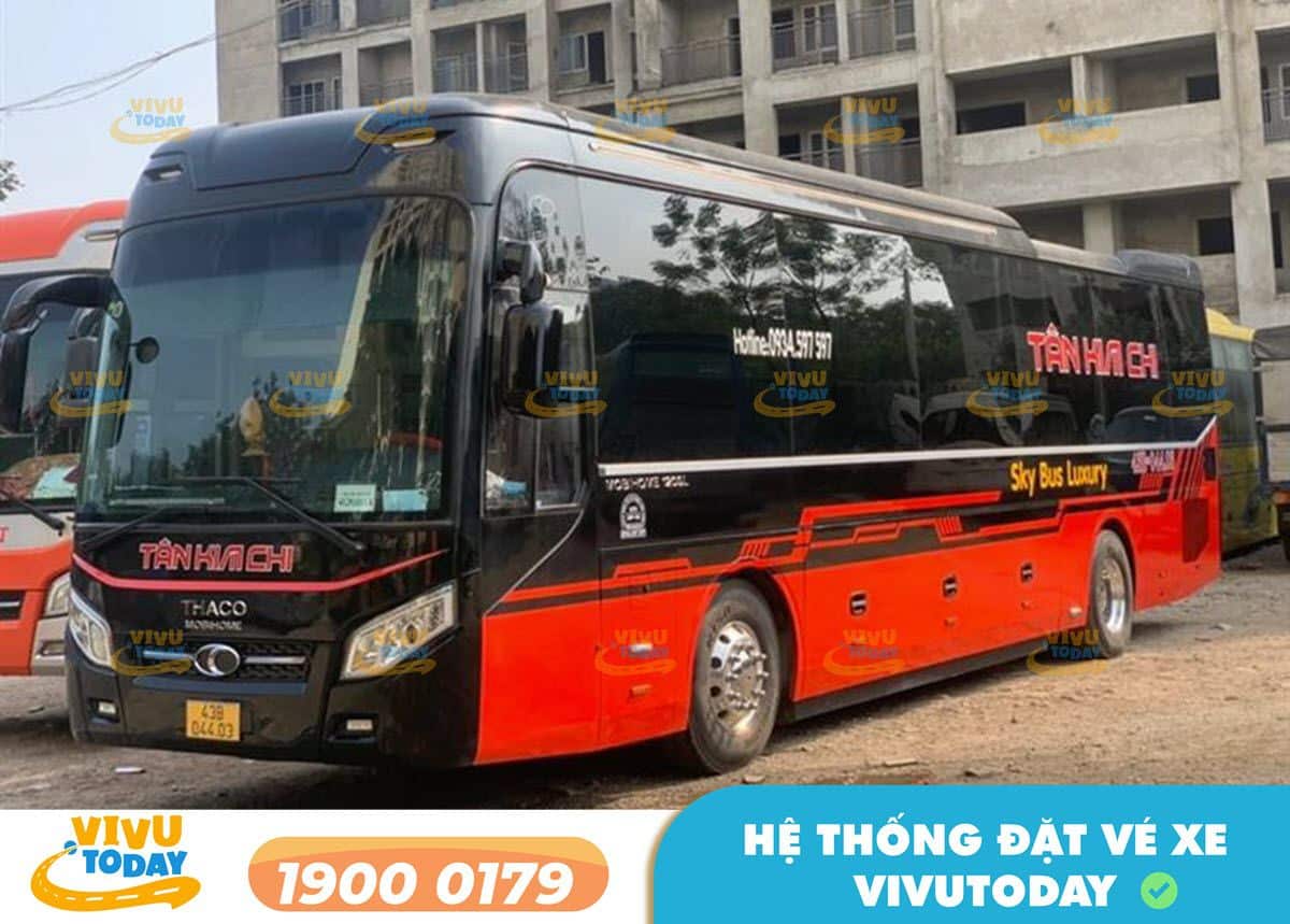 Xe khách Tân Kim Chi tuyến bến xe Nước Ngầm - Đà Nẵng