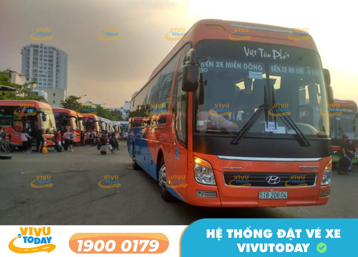 Nhà xe Việt Tân Phát từ Sài Gòn đi Ngọc Hồi - Kon Tum