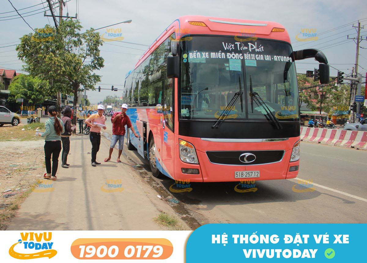 Nhà xe Việt Tân Phát tuyến bến xe An Sương - Gia Lai