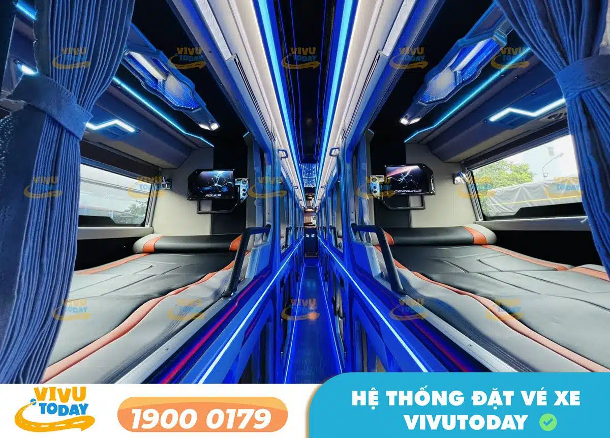 Nội thất xe phòng Limousine sang trọng của nhà xe Dũng Thủy Express Sài Gòn - Bình Định