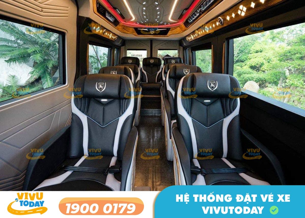 Nội thất xe Limousine 9 chỗ sang trọng của nhà xe Hoàng Quân Kim Sơn - Ninh Bình
