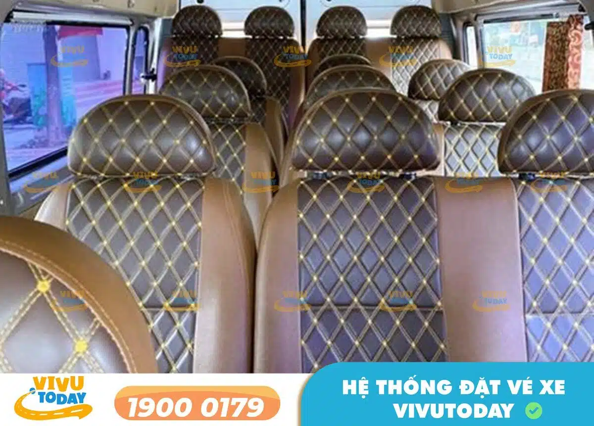 Thiết kế nội thất sang trọng của xe Hùng Đức Hà Nội - Quảng Ninh